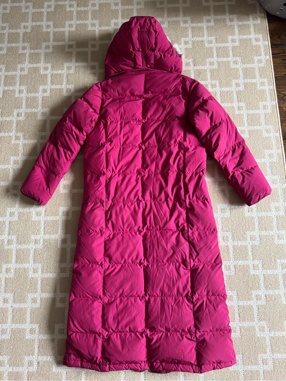 L.L. Bean Goose Down Full Length Puffer Coat Faux Fur Hood Magenta Pink M - Picture 5 of 8
